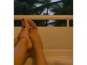 blondehexe Porno Video: Absolut neu. Männliche und weibliche Füße.