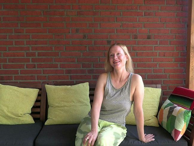 blondehexe Porno Video: GESCHWÄNGERT?!? Er spri**t einfach rein! ;)