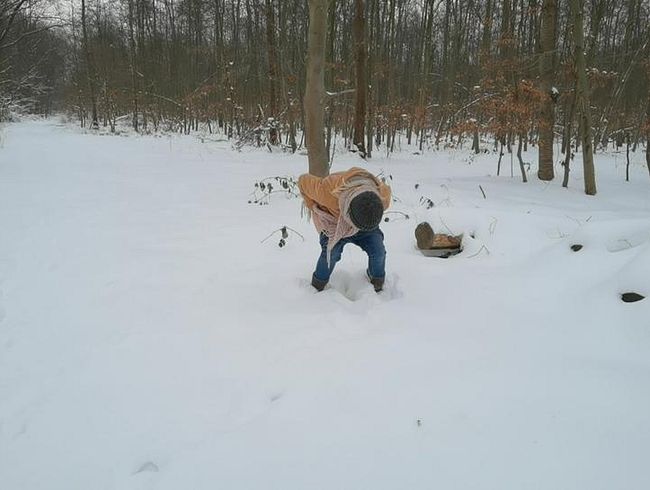 blondehexe Porno Video: Kurzer Schneepi**