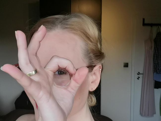 blondehexe Porno Video: Looki Looki ;)