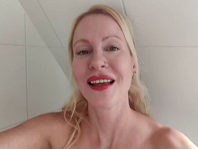 blondehexe Porno Video: Schnell gepi**t ;)